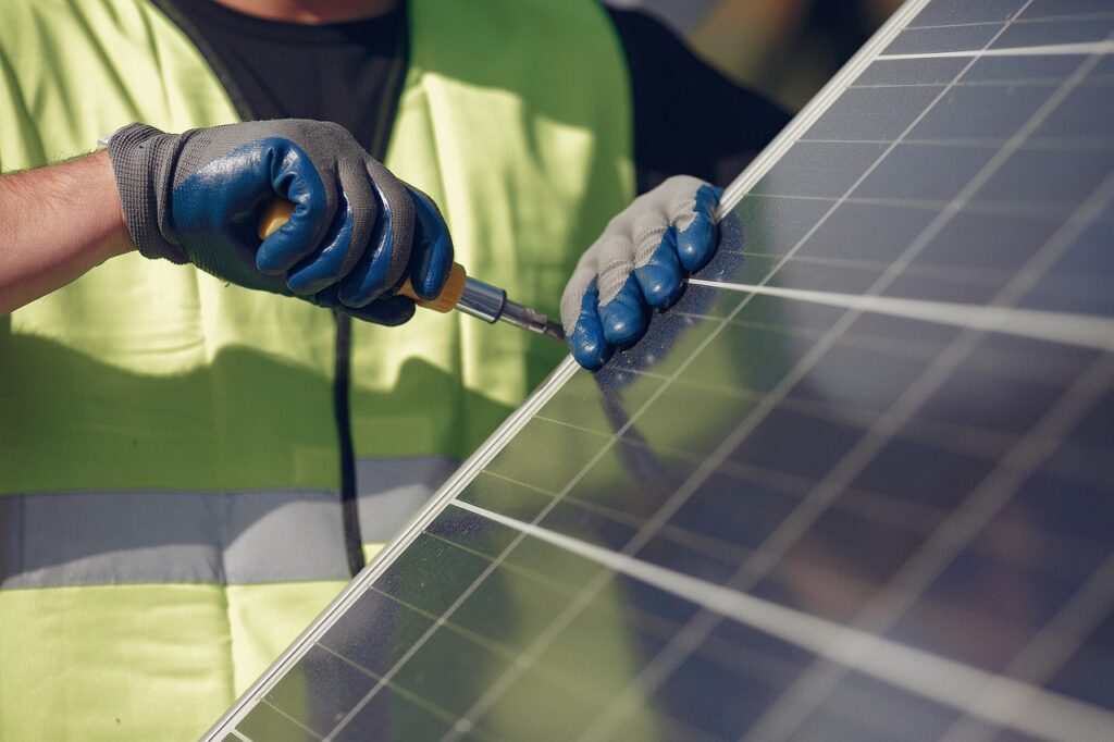 Instalação de painel de energia solar fotovoltaica